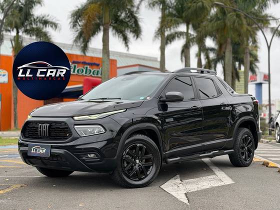 FIAT TORO 2.0 16V TURBO DIESEL ULTRA 4WD AT9 FIAT TORO 2.0 16V TURBO DIESEL ULTRA 4WD AT9